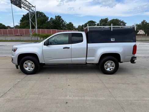 Used 2018 Chevrolet Colorado W/T w/ WT Convenience Package RWD image 11