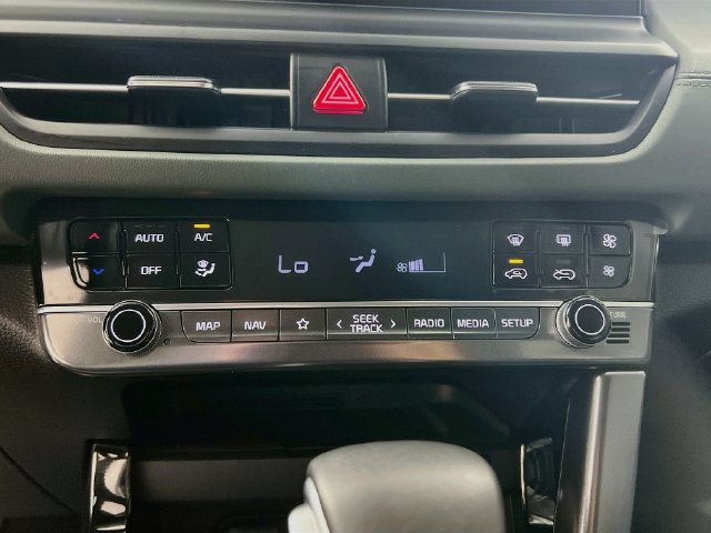 Used 2024 Kia Seltos SX AWD/4WD image 18