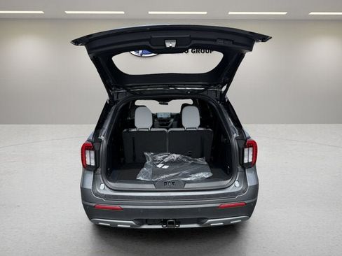 New 2027 Ford Explorer Active AWD/4WD image 7