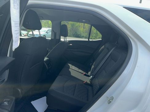 Used 2019 Chevrolet Equinox LT AWD/4WD image 9
