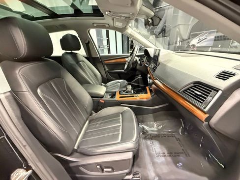 Used 2023 Audi Q5 2.0T Premium Plus image 31