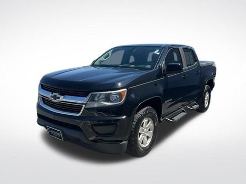 Used 2018 Chevrolet Colorado W/T w/ LPO, Premium Interior Package image 3