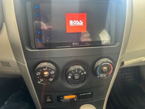 Used 2010 Toyota Corolla FWD image 16