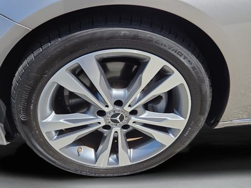 Used 2019 Mercedes-Benz C 300 Sedan image 38