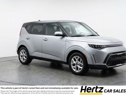 Used 2025 Kia Soul LX w/ LX Technology Package