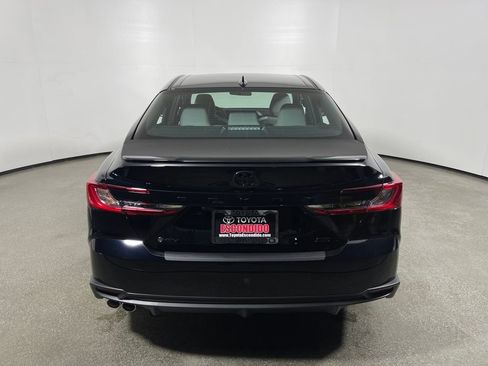 New 2026 Toyota Camry SE image 4