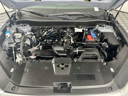Used 2025 Honda CR-V LX image 31