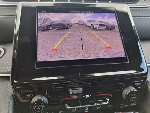 New 2026 Jeep Grand Cherokee Laredo RWD image 11