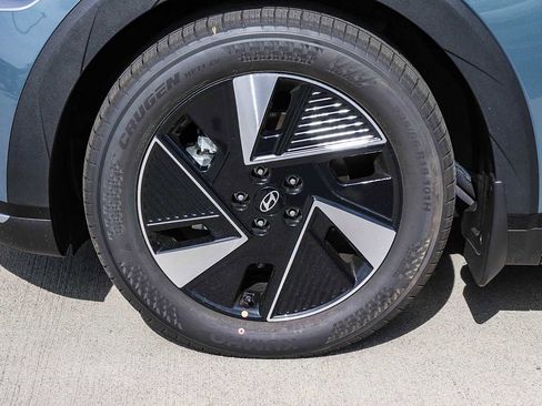 New 2026 Hyundai Ioniq 5 SE image 12