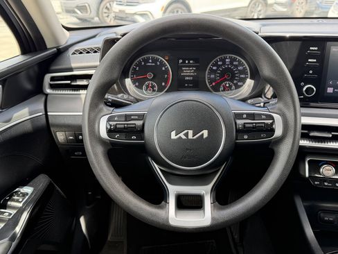Used 2023 Kia K5 LXS image 13