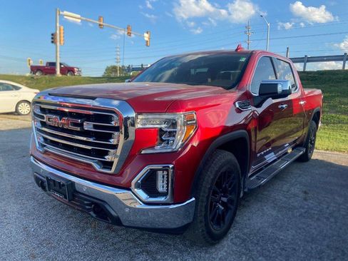 Used 2022 GMC Sierra 1500 SLT w/ SLT Premium Package AWD/4WD image 4