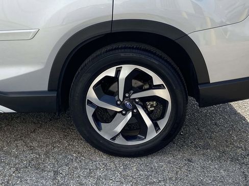 Used 2024 Subaru Forester Touring w/ POP Package 3 image 9