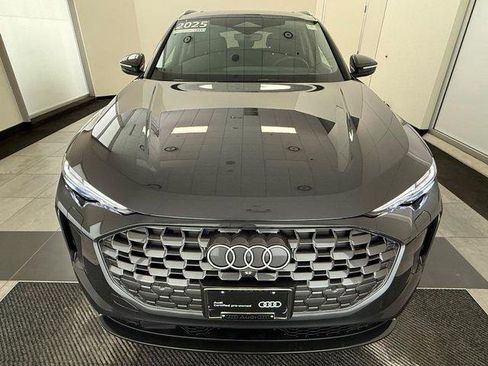 Certified 2025 Audi Q5 Premium Plus w/ Premium Plus image 7