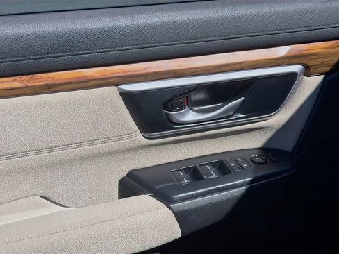 Used 2021 Honda CR-V EX image 16