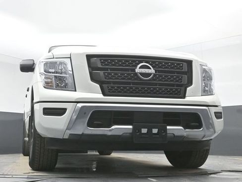 Used 2024 Nissan Titan SV w/ Accessory Utility Package image 40