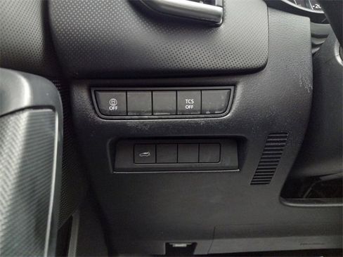 Used 2024 MAZDA CX-50 AWD 2.5 S w/ Preferred Package image 23