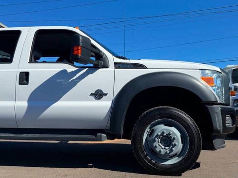 Used 2016 Ford F550 4x4 Crew Cab Super Duty w/ Power Equipment Group image 4