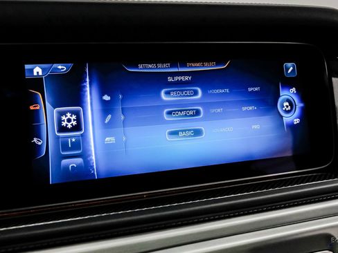 Used 2025 Mercedes-Benz G 63 AMG 4MATIC image 79