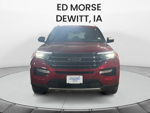 Used 2023 Ford Explorer XLT w/ Equipment Group 202A image 8