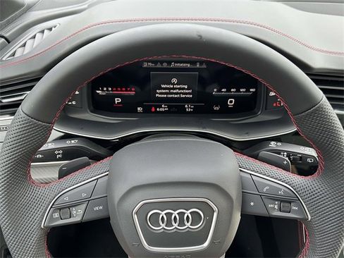 New 2026 Audi SQ7 Prestige image 10