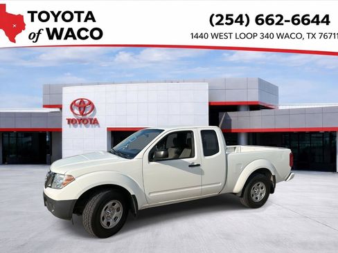 Used 2021 Nissan Frontier S RWD image 6