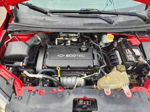 Used 2018 Chevrolet Sonic LT image 27