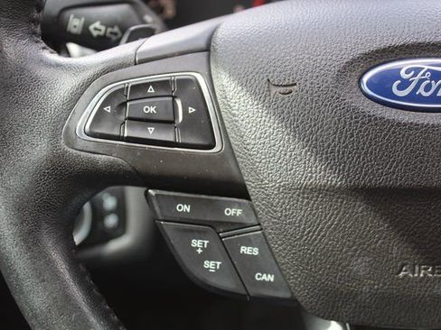 Used 2017 Ford Escape Titanium w/ Equipment Group 301A FWD image 23