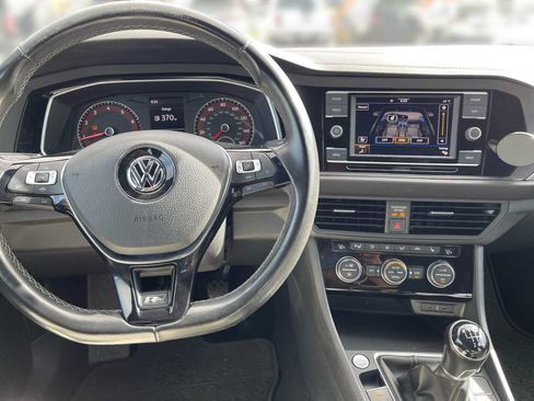 Used 2020 Volkswagen Jetta R-Line w/ R-Line Cold Weather Package FWD image 28