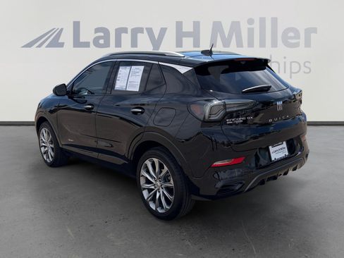 Used 2024 Buick Encore GX Avenir w/ Avenir Technology Package AWD/4WD image 4