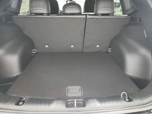 New 2026 Jeep Compass Latitude AWD/4WD image 38