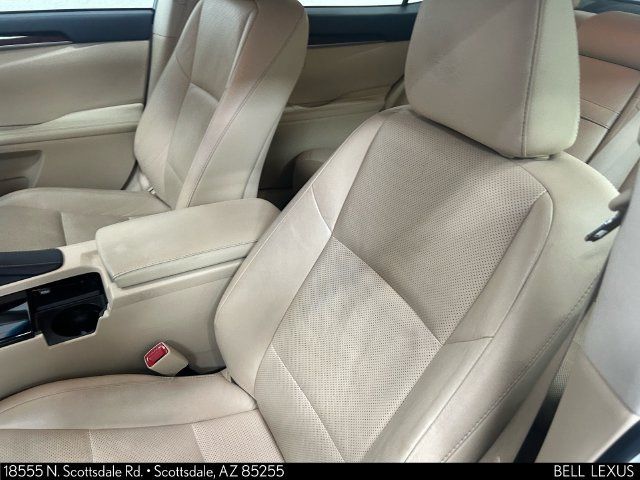 Used 2014 Lexus ES 350 w/ Luxury Package FWD image 17