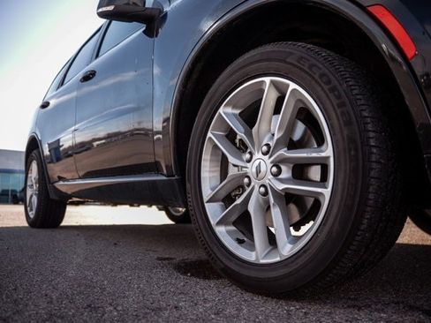 Used 2024 Dodge Durango GT image 14