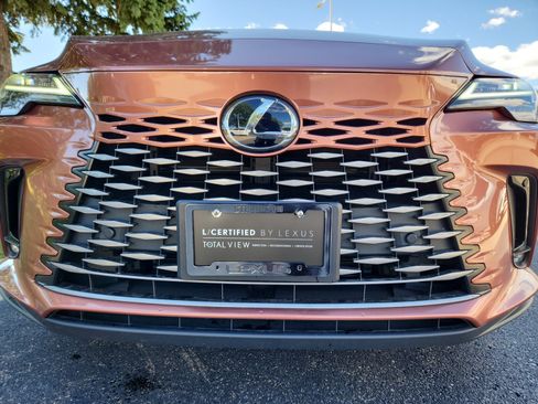 Used 2023 Lexus RX 350 w/ Cold Area Package AWD/4WD image 20