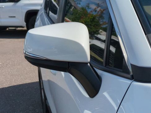 Certified 2022 Toyota RAV4 XLE w/ Convenience Package image 12