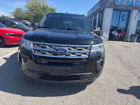 Used 2018 Ford Explorer 4WD image 2