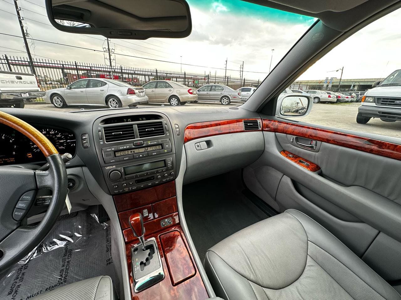 Used 2004 Lexus LS 430 RWD image 41