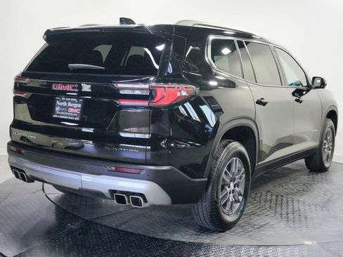 Used 2025 GMC Acadia Elevation w/ LPO, All-Weather Package AWD/4WD image 8