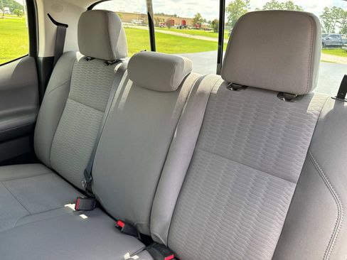 Used 2019 Toyota Tacoma SR5 image 16