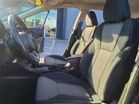 Used 2022 Subaru Crosstrek 2.0i Premium image 15