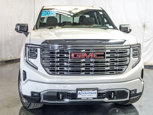 Certified 2022 GMC Sierra 1500 Denali w/ Denali Reserve Package AWD/4WD image 7