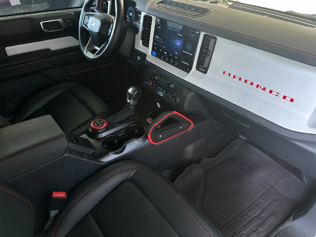 Used 2025 Ford Bronco Stroppe Edition AWD/4WD image 15