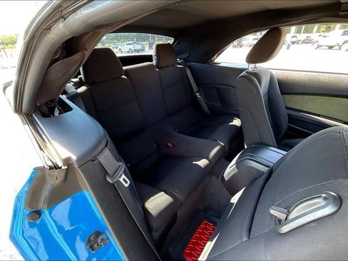 Used 2012 Ford Mustang Convertible RWD image 21