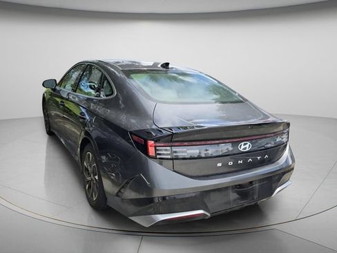 Used 2024 Hyundai Sonata SEL FWD image 7