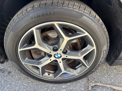 Used 2018 BMW X1 xDrive28i w/ Convenience Package AWD/4WD image 16