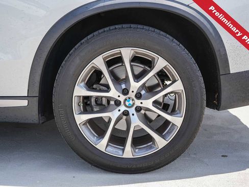 Used 2019 BMW X5 xDrive40i w/ Premium Package 2 AWD/4WD image 11