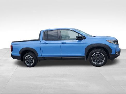 Used 2024 Honda Ridgeline TrailSport image 3