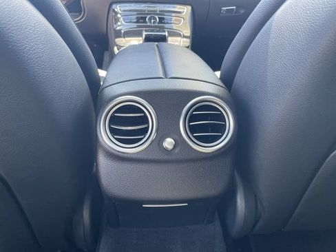 Used 2020 Mercedes-Benz E 350 Sedan image 21