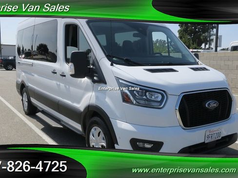 Used 2023 Ford Transit 350 XLT image 3