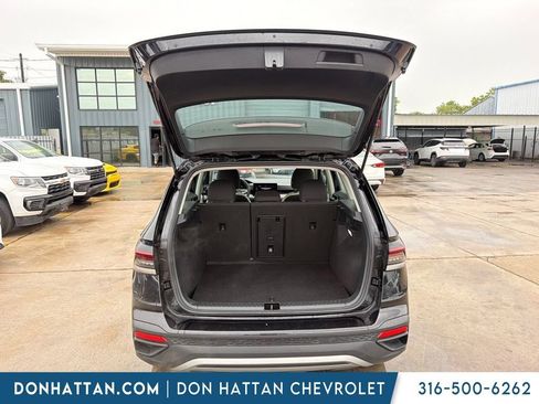 Used 2025 Volkswagen Taos S AWD/4WD image 11