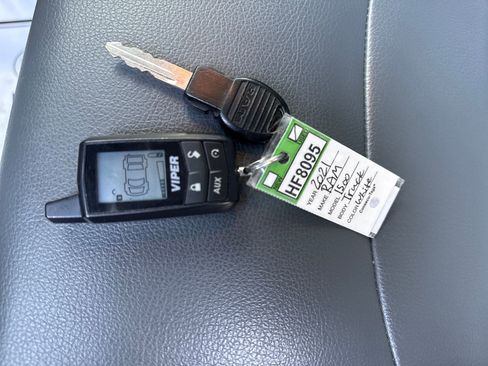 Used 2021 RAM 1500 Tradesman w/ Chrome Appearance Group image 29